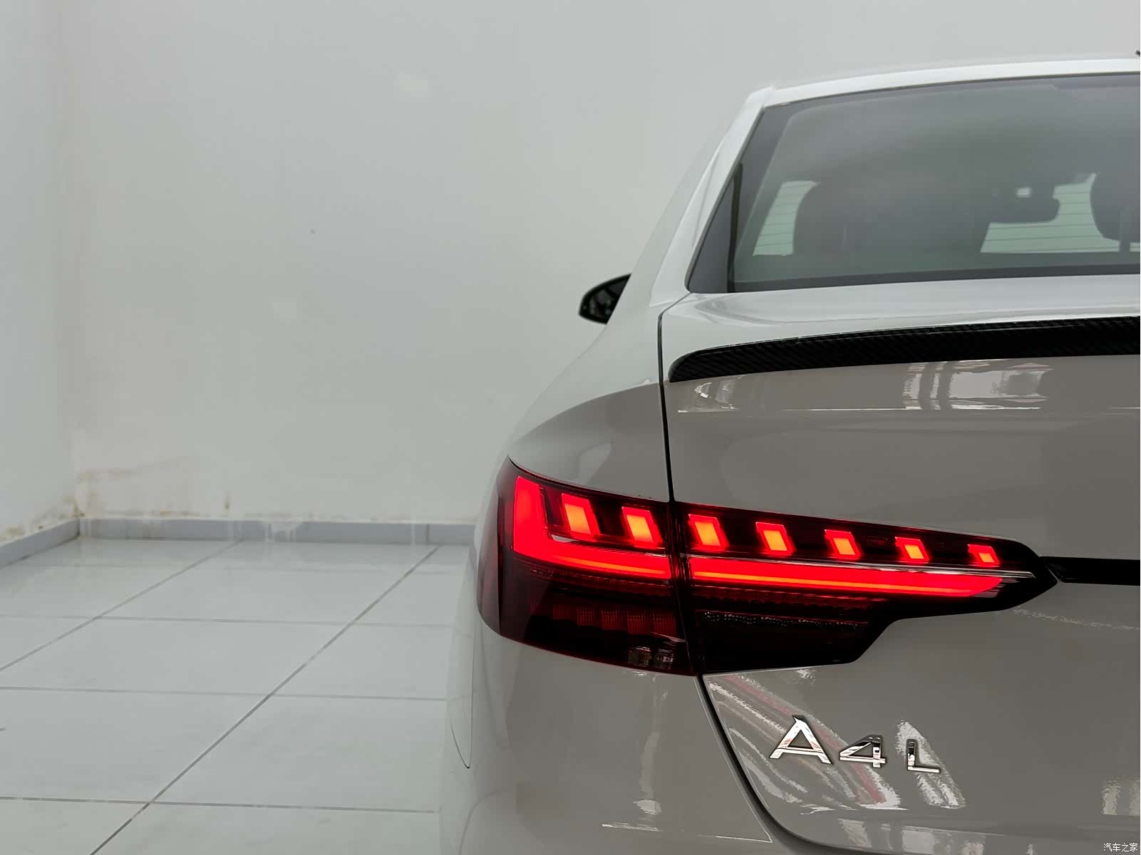 Audi A4L, 2024 11