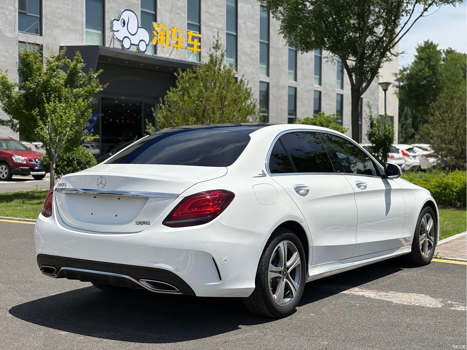Mercedes-Benz C-Class, 2018 6