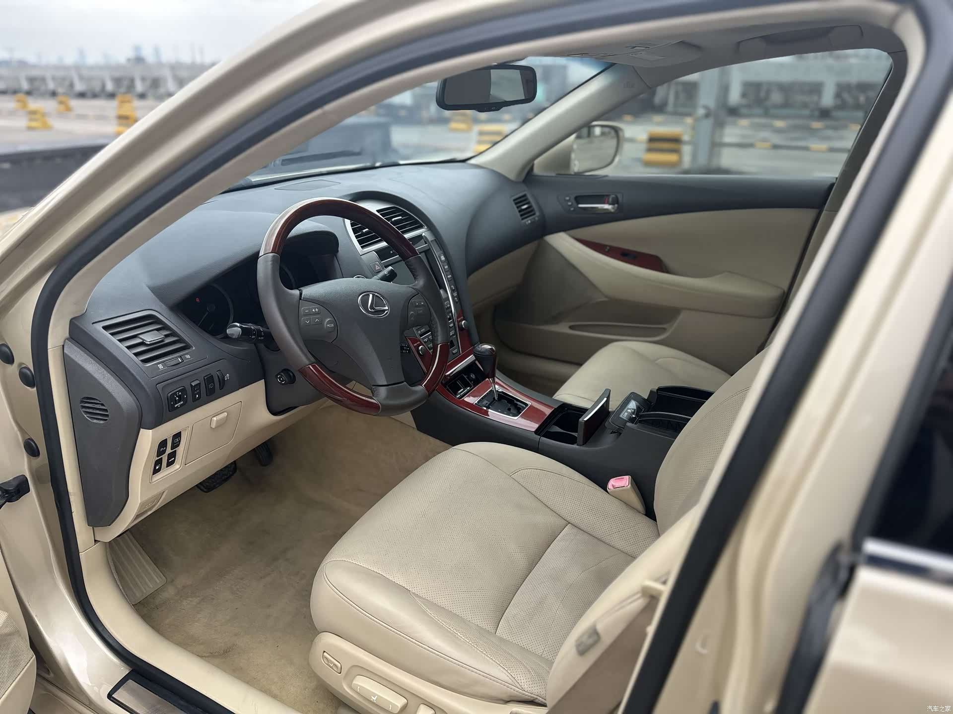 Lexus ES, 2008 14