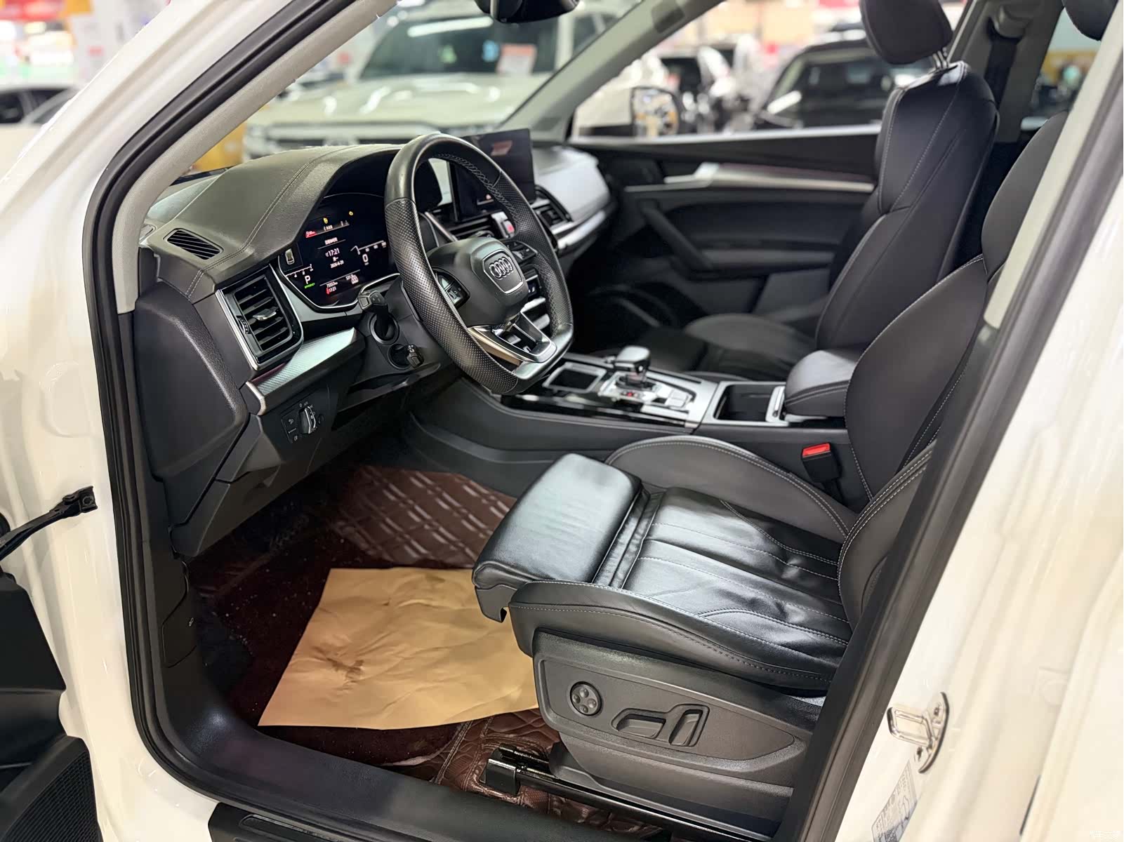 Audi Q5L, 2023 6