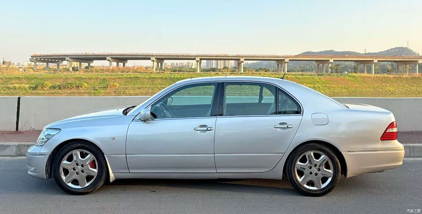 Lexus LS, 2005 6