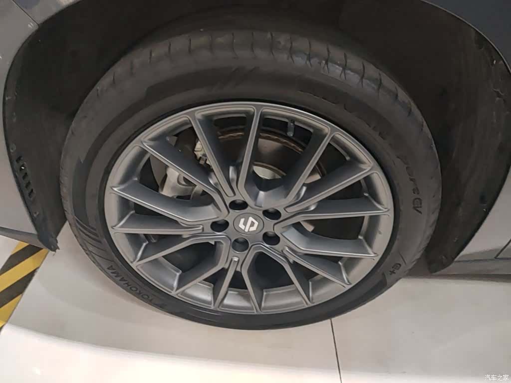 Leapmotor C10, 2025 23