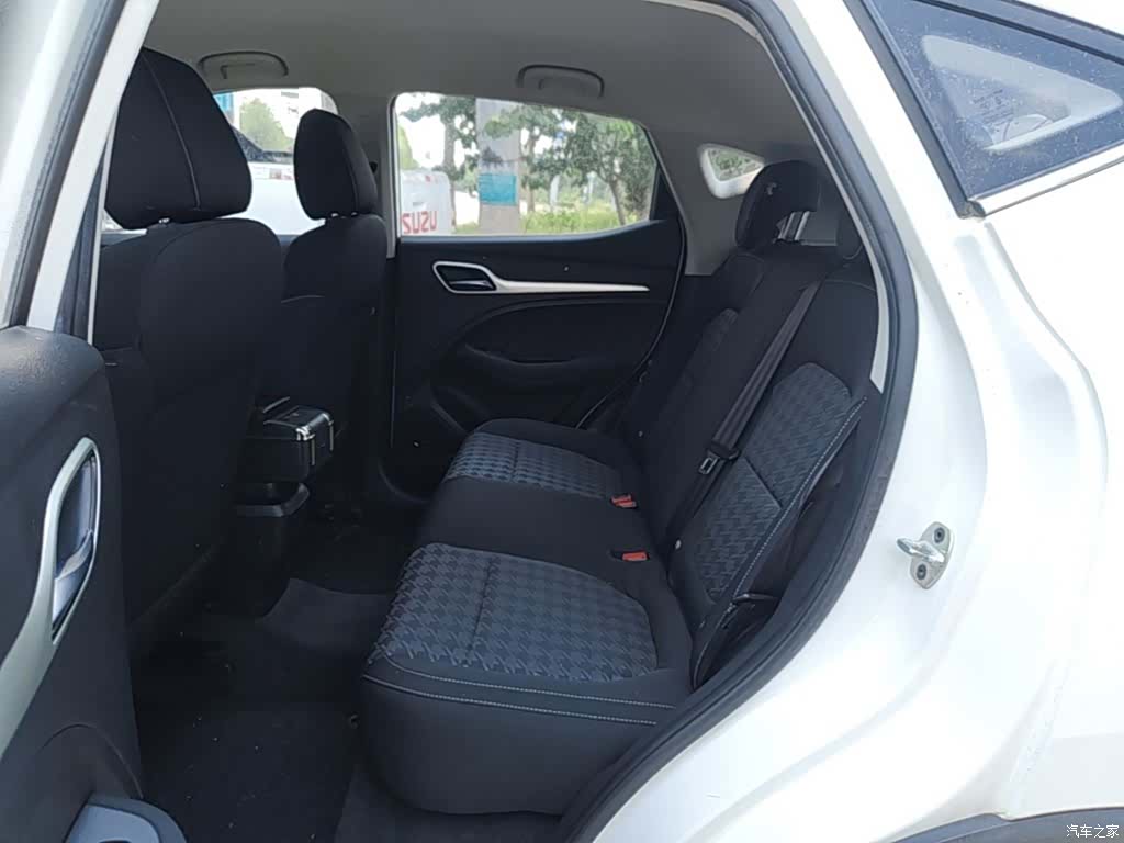 MG ZS, 2018 17