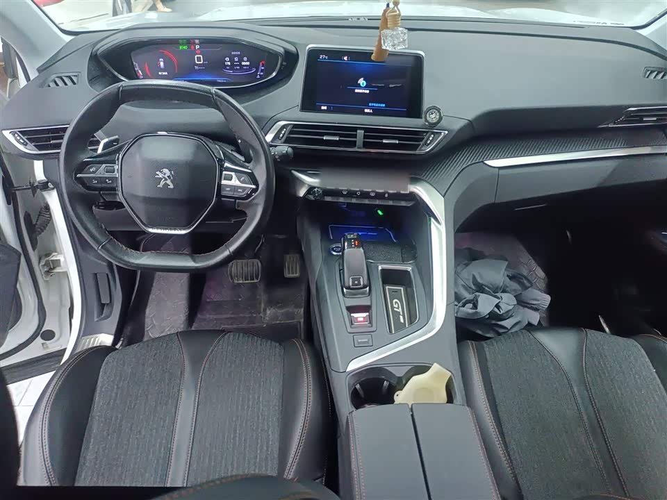 Peugeot 4008