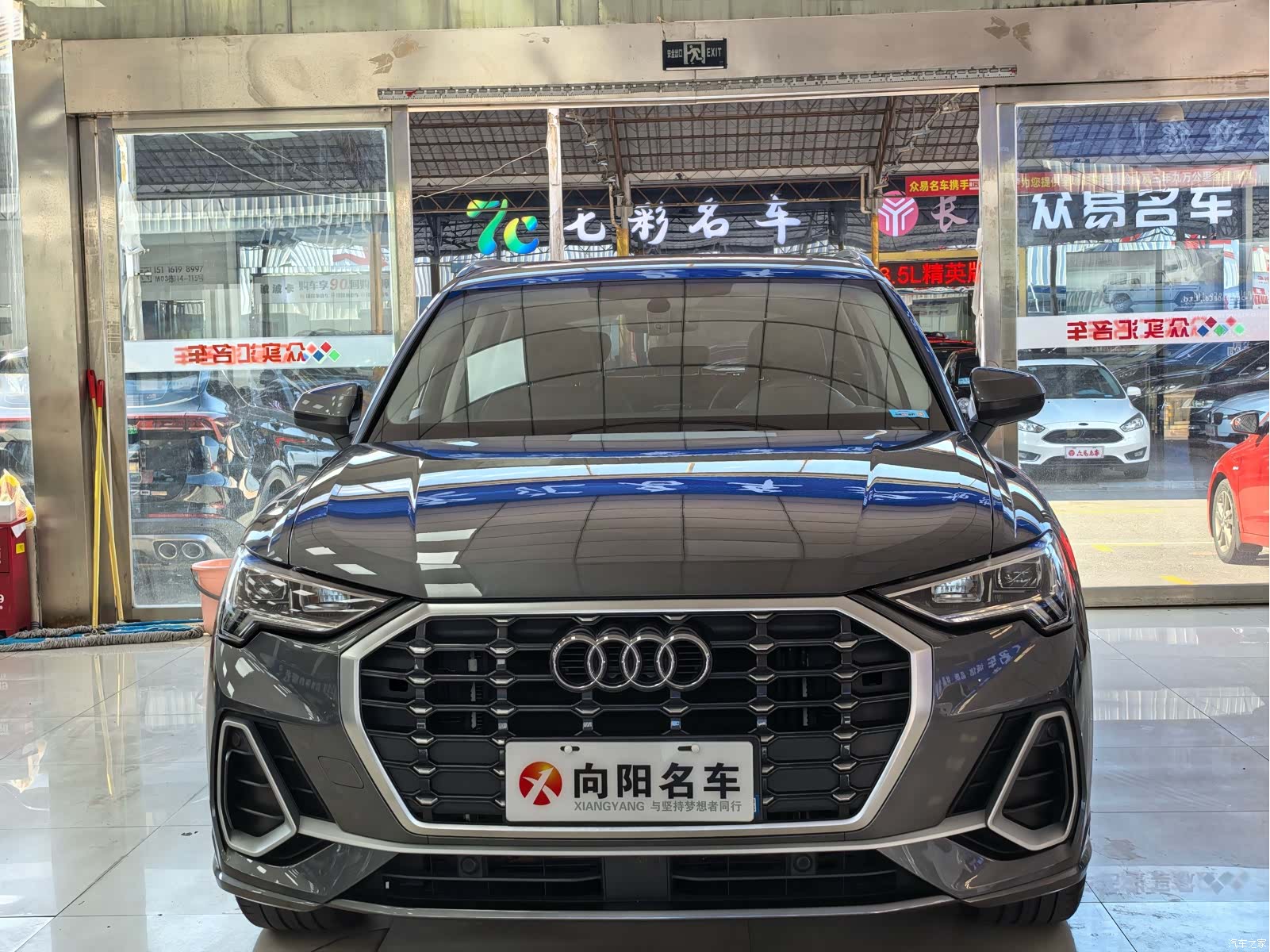 Audi Q3, 2022 2