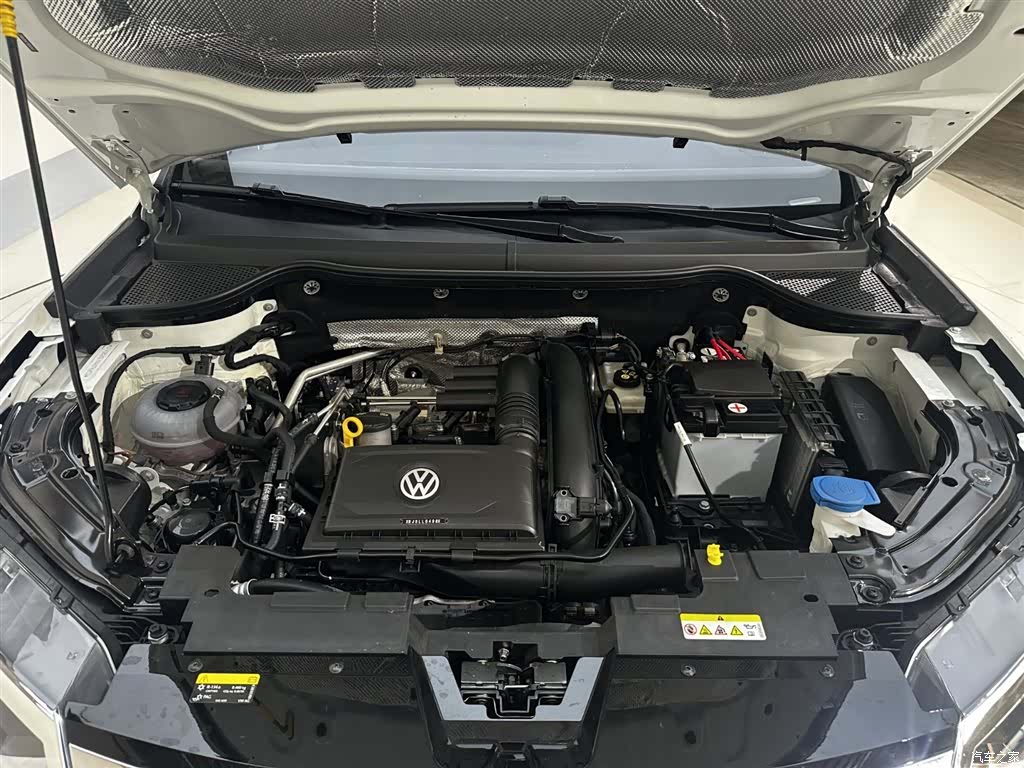 Volkswagen VS5, 2022 14