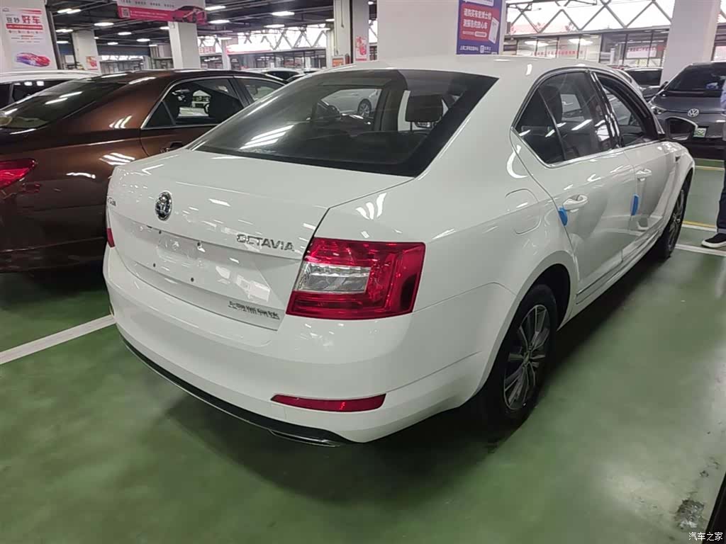 Skoda Octavia, 2017 12