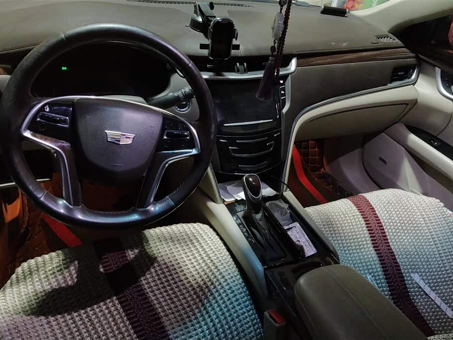 Cadillac XTS