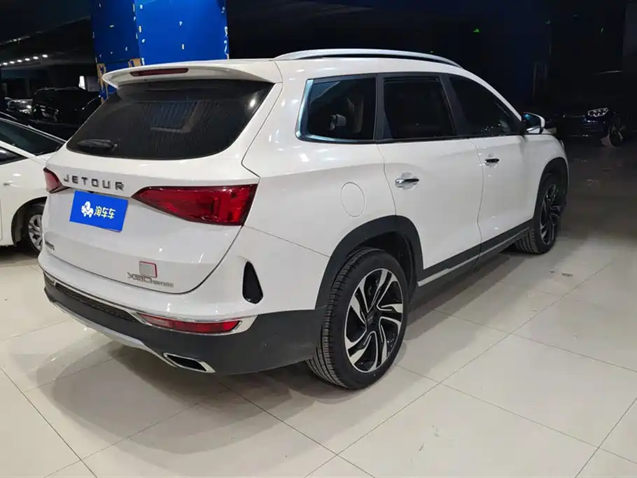 Jetour X90