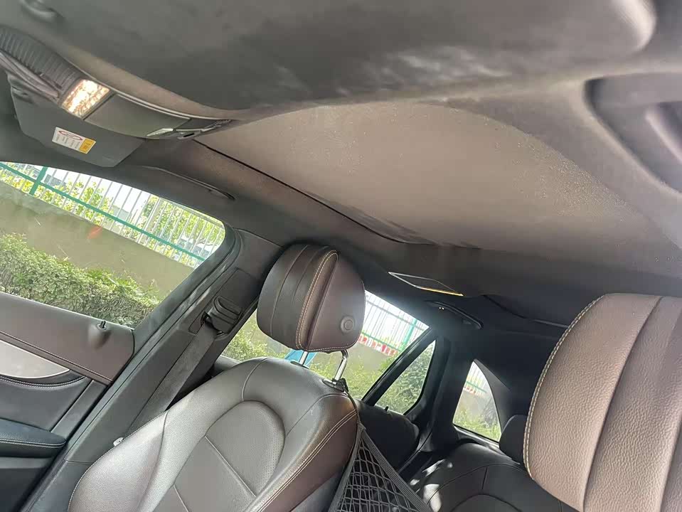 Mercedes-Benz GLC Mercedes-Benz GLC