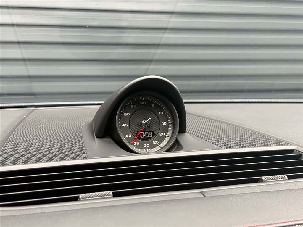 Porsche Panamera, 2022 9