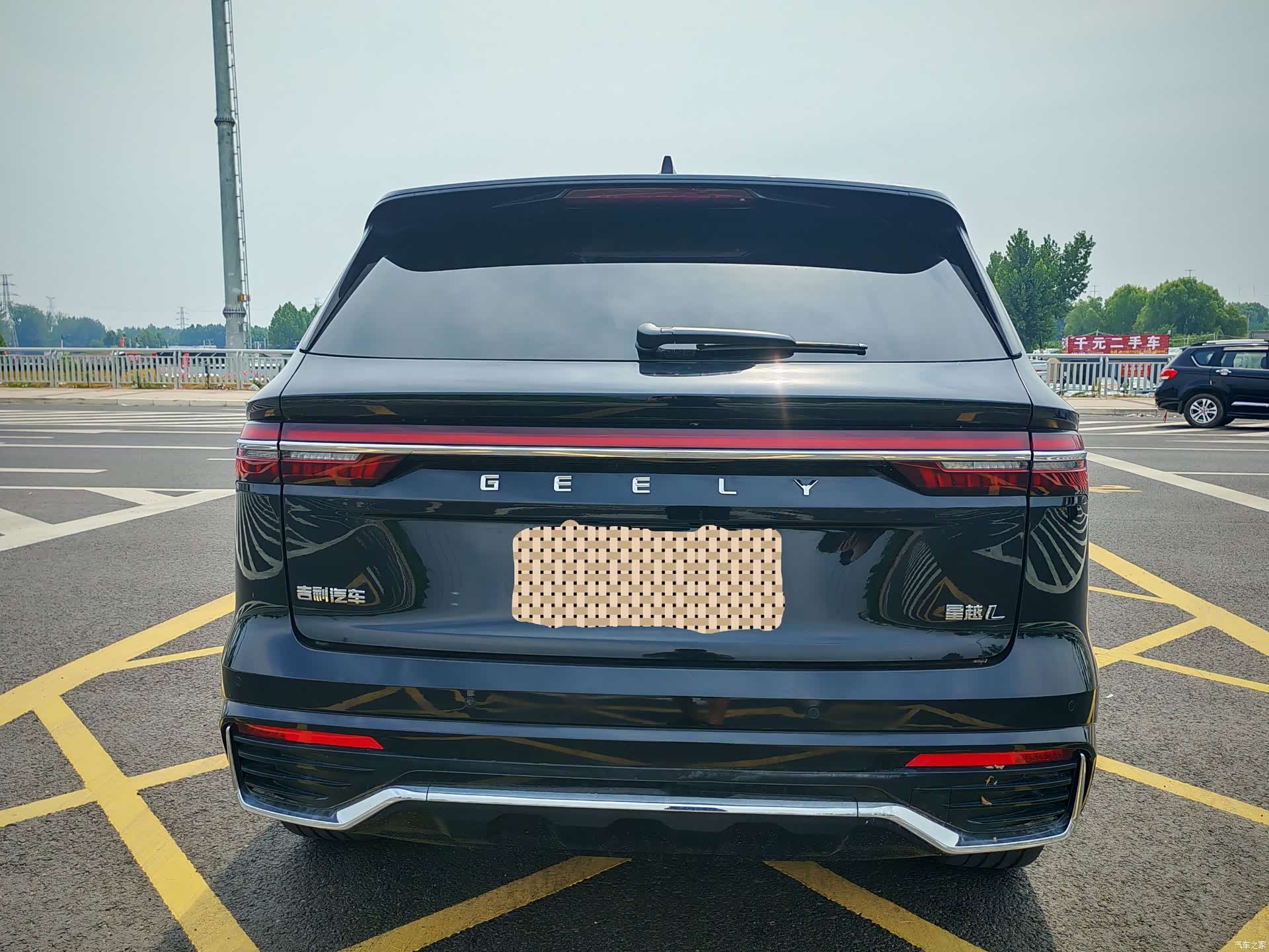 Geely Xingyue L, 2025 11