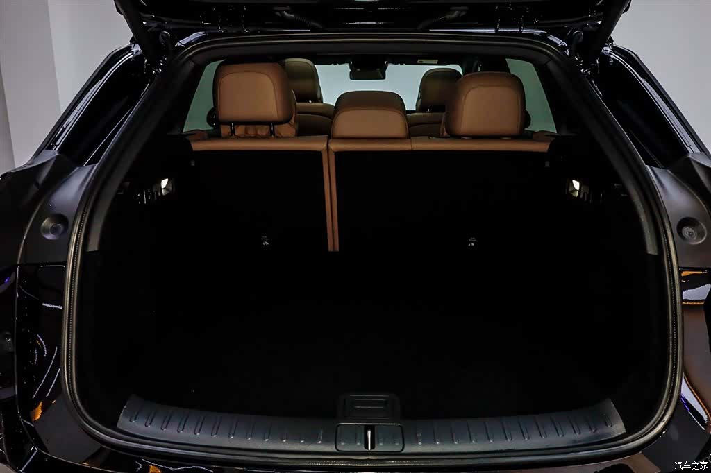 Li Auto i6, 2025 6