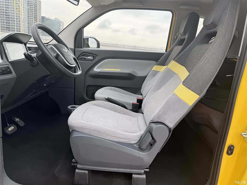 Wuling MINIEV, 2022 11