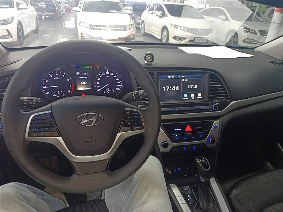 Hyundai Lead