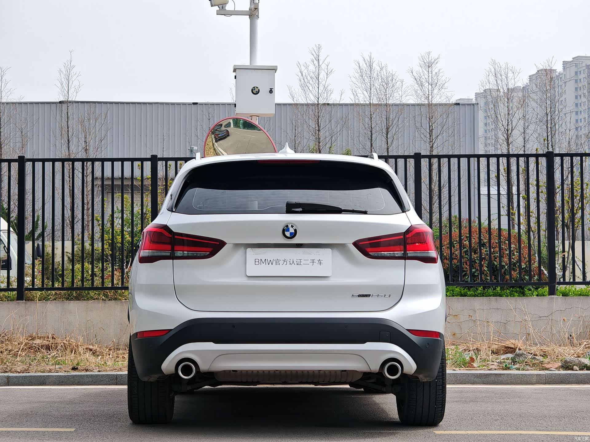 BMW X1, 2022 все фото
