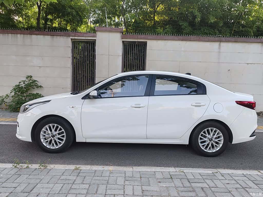 Kia K2, 2017 все фото