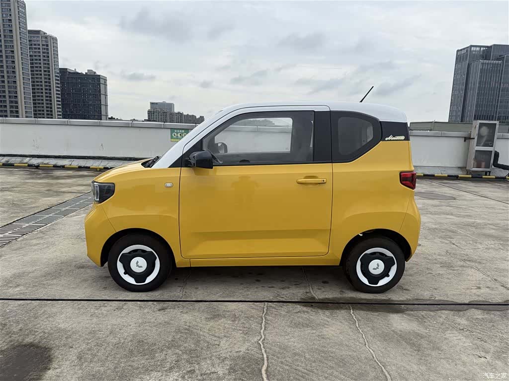 Wuling MINIEV, 2022 8