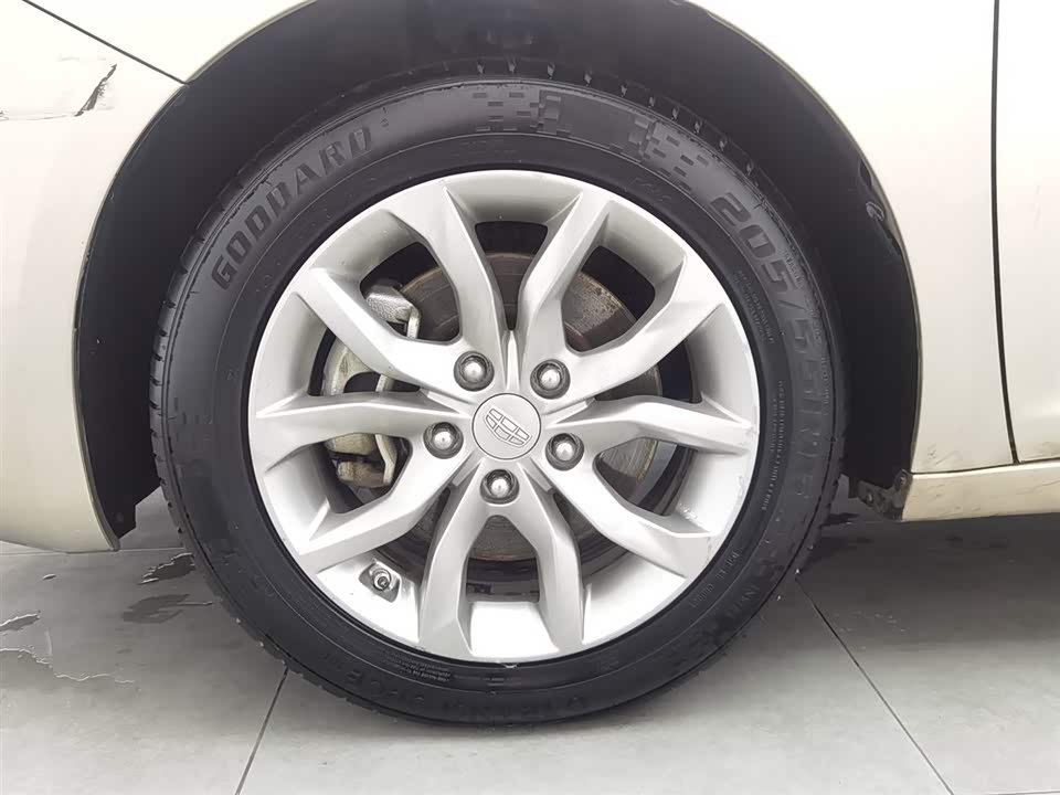 Geely Emgrand GL