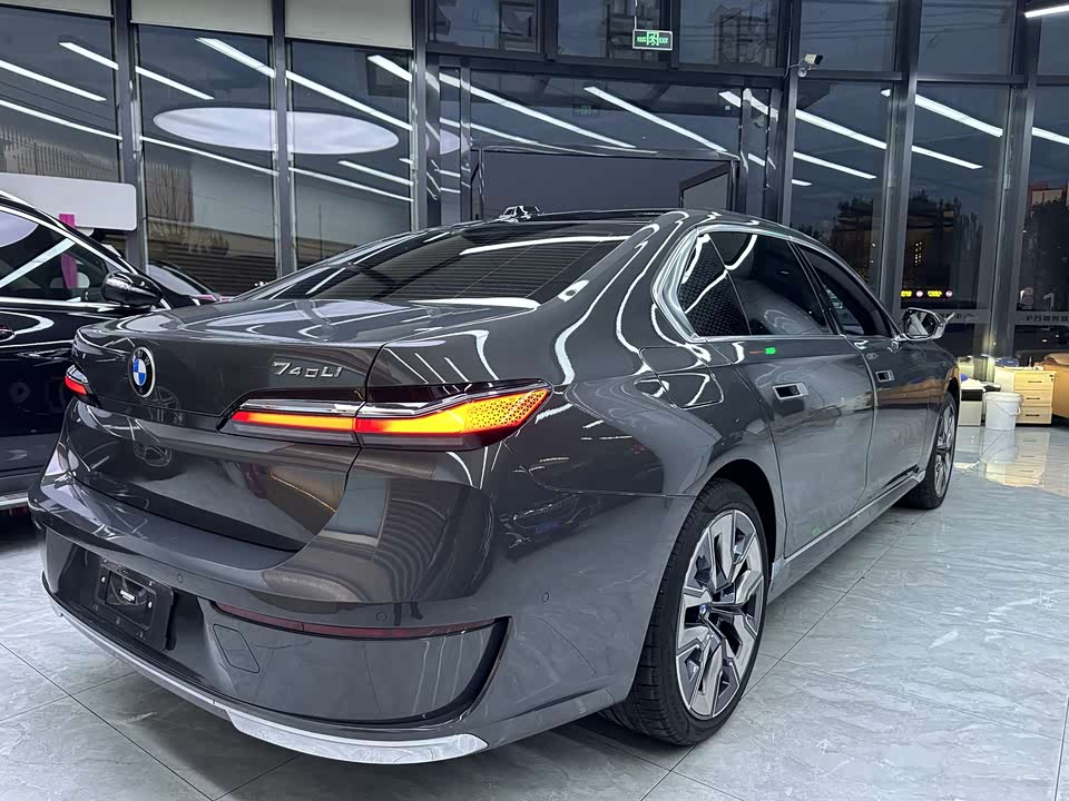 BMW 7 series BMW 7 series