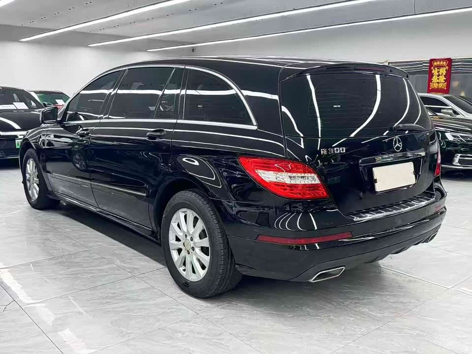 Mercedes-Benz R-class