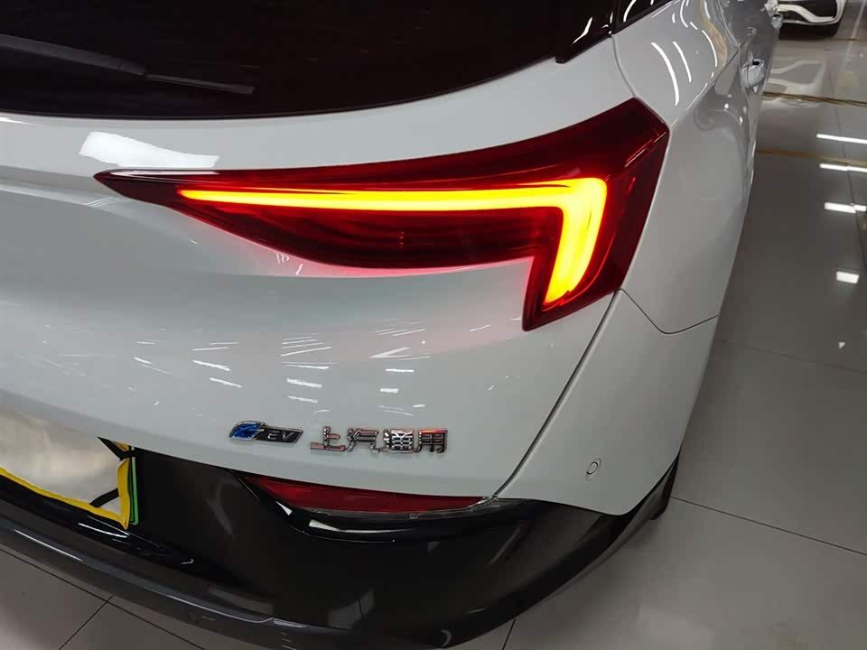 Buick Slightly blue 6