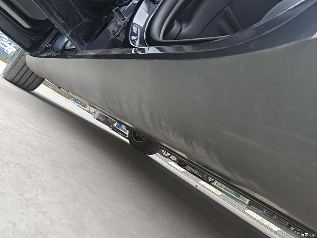 Tesla Model Y, 2024 22