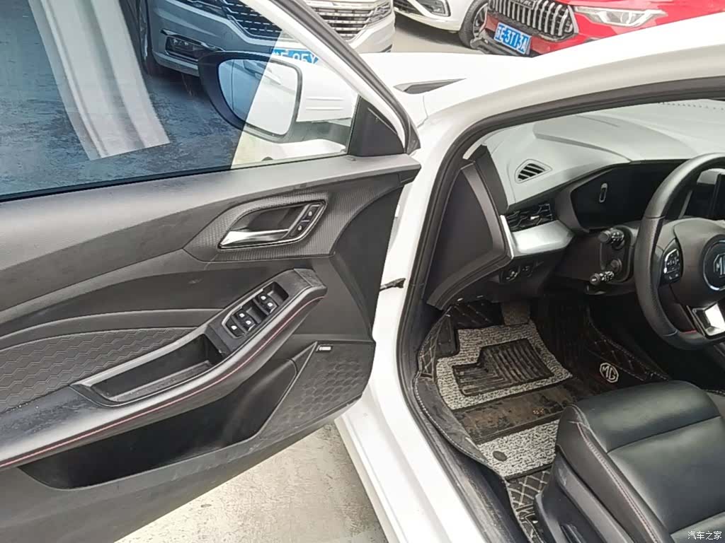 MG MG5, 2023 16
