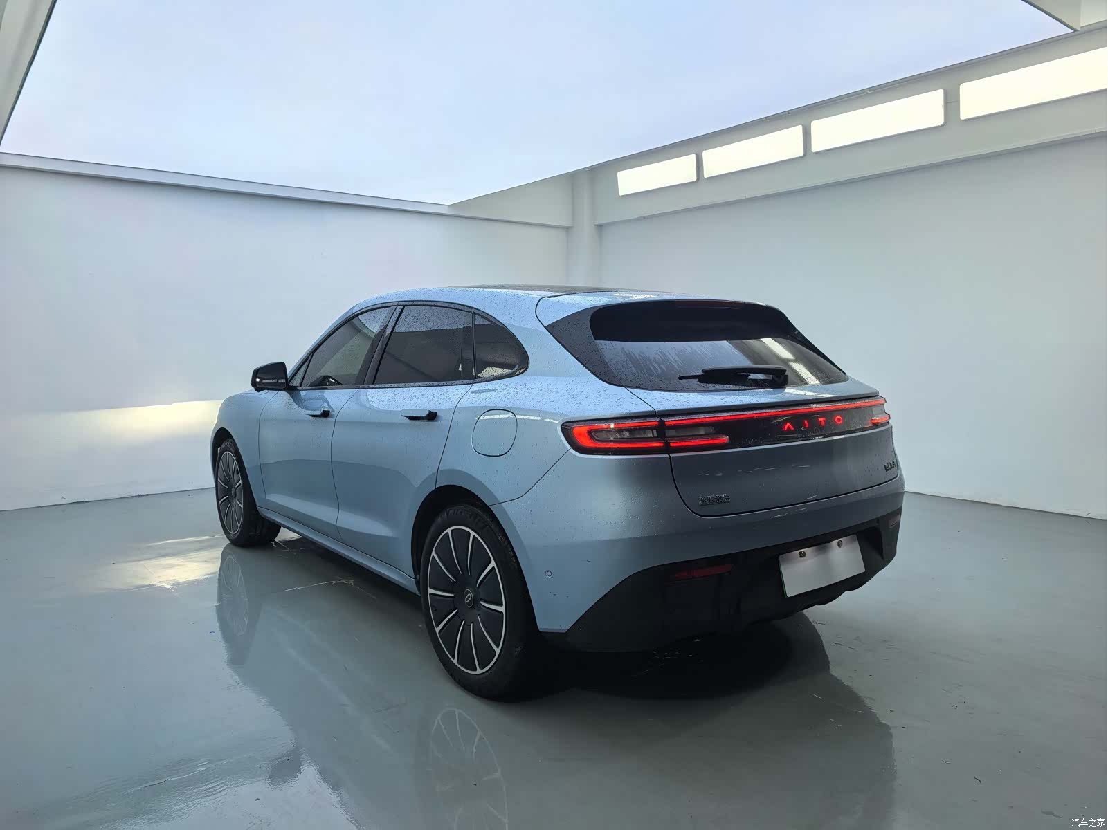 AITO M5, 2022 11