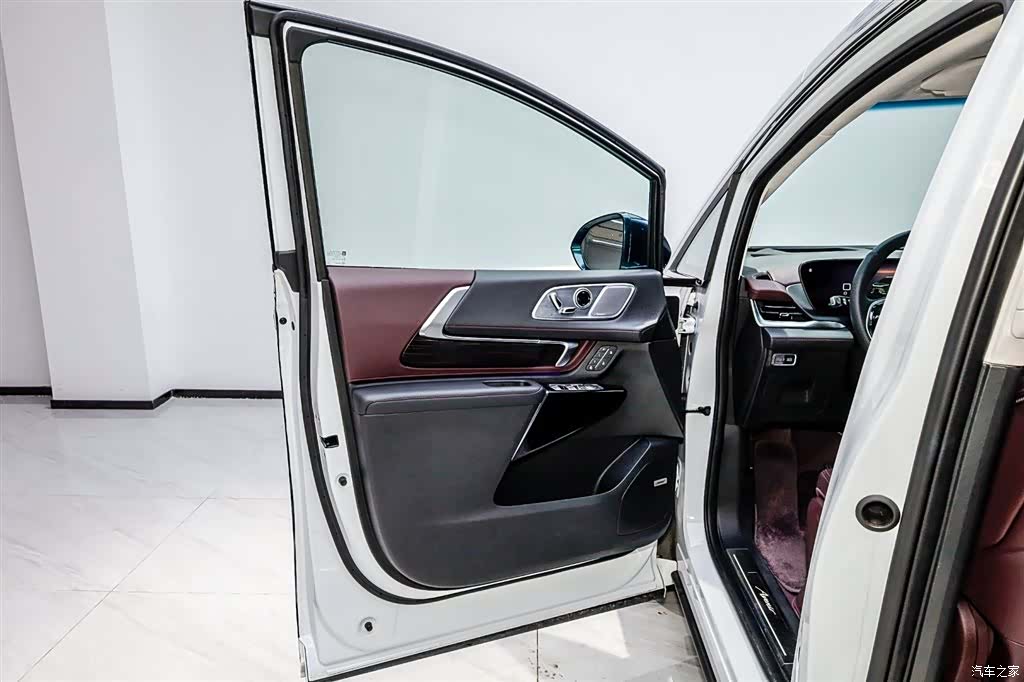 Buick Century, 2025 8