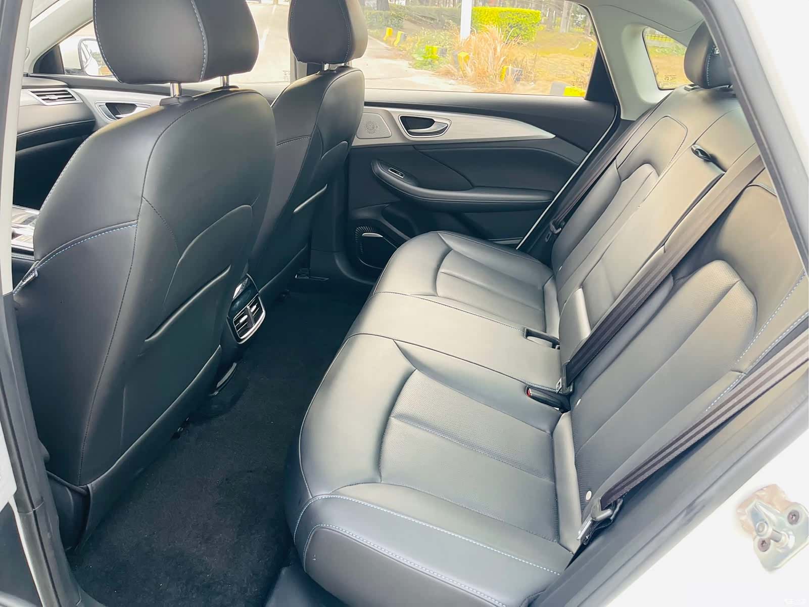 Rising Auto ER6, 2022 8