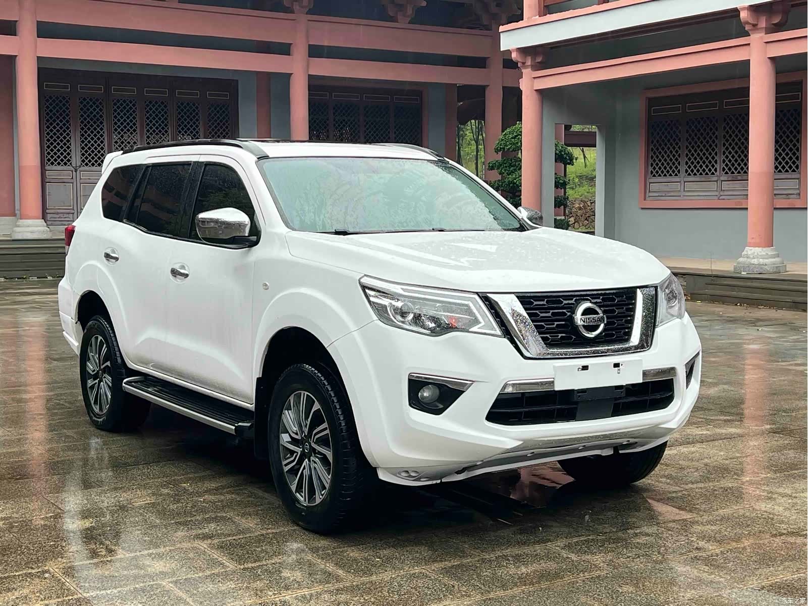 Nissan Terra, 2019 3