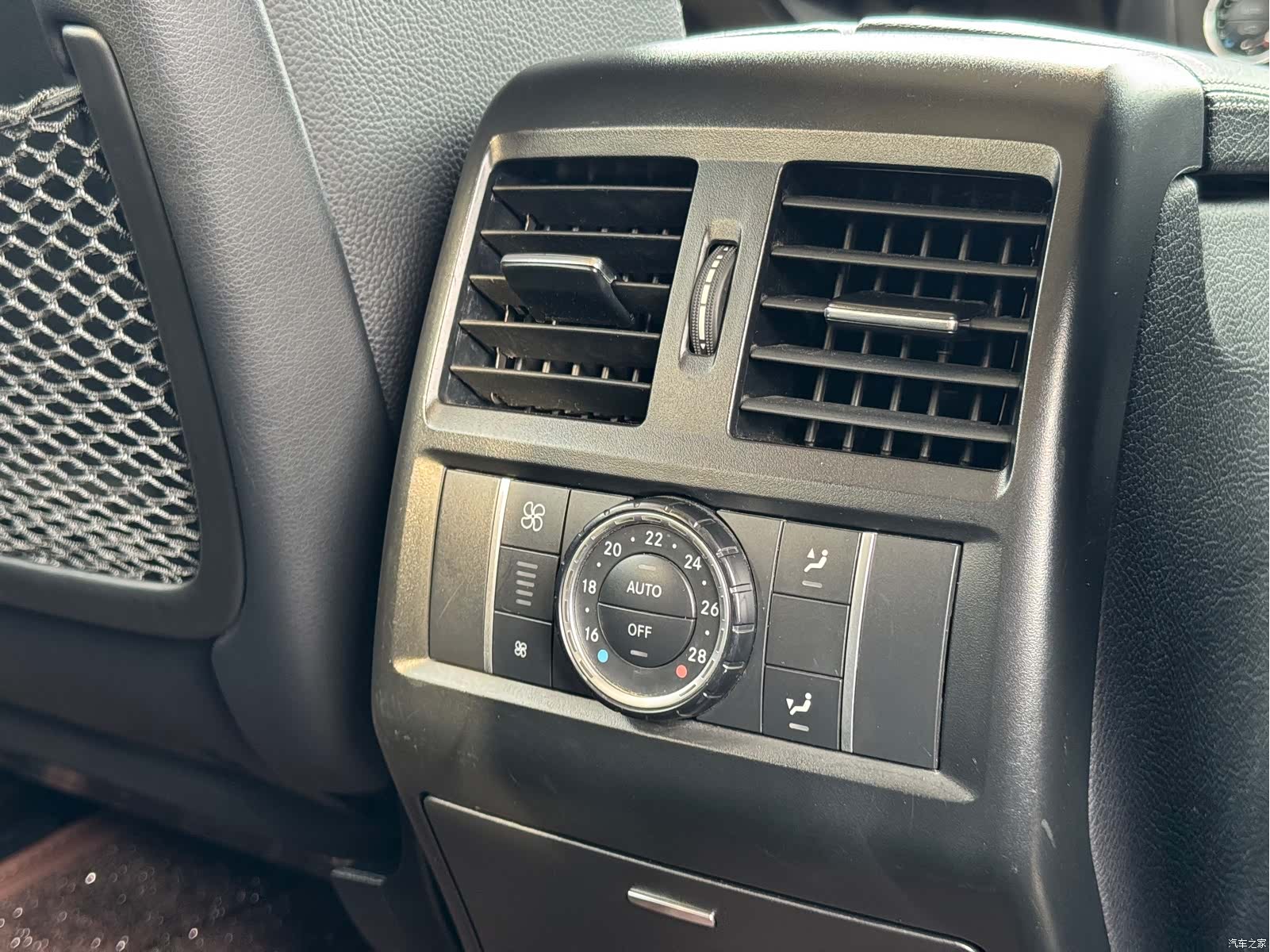 Mercedes-Benz M-Class, 2013 18