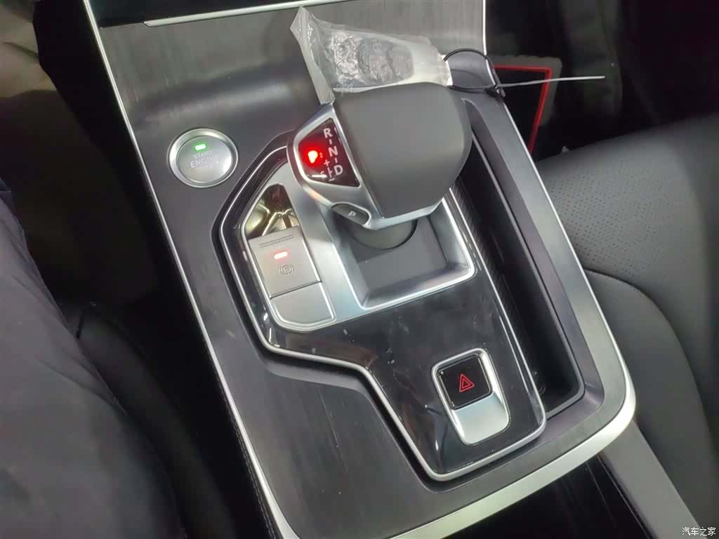 BAIC X7, 2025 14