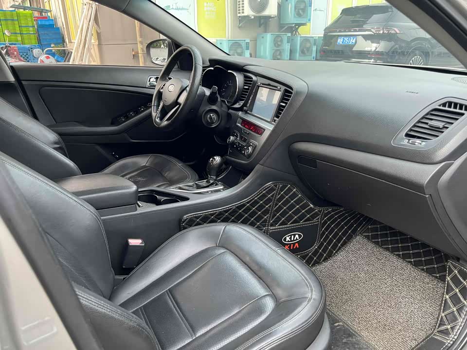 Kia K5 Kia K5