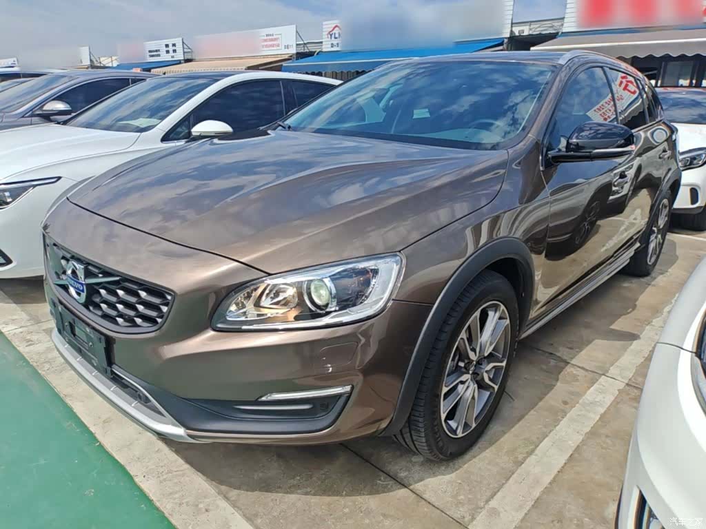 Volvo V60, 2018 1