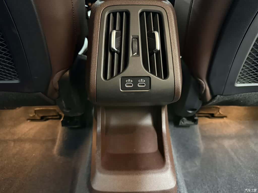 BMW X1, 2024 19