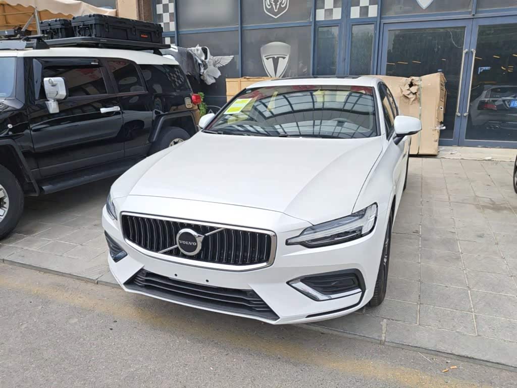Volvo S60