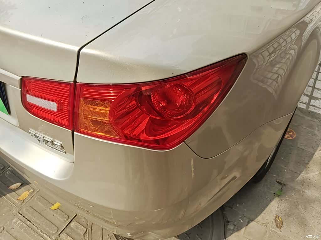 Roewe 350, 2015 8