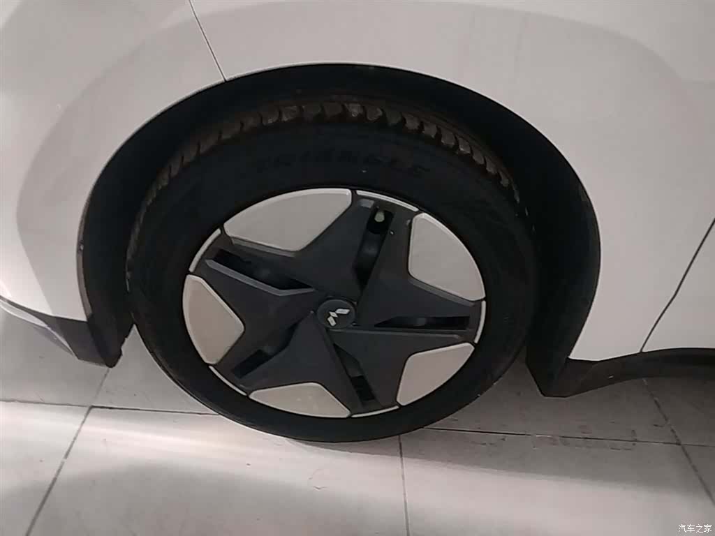 Wuling E5, 2024 22