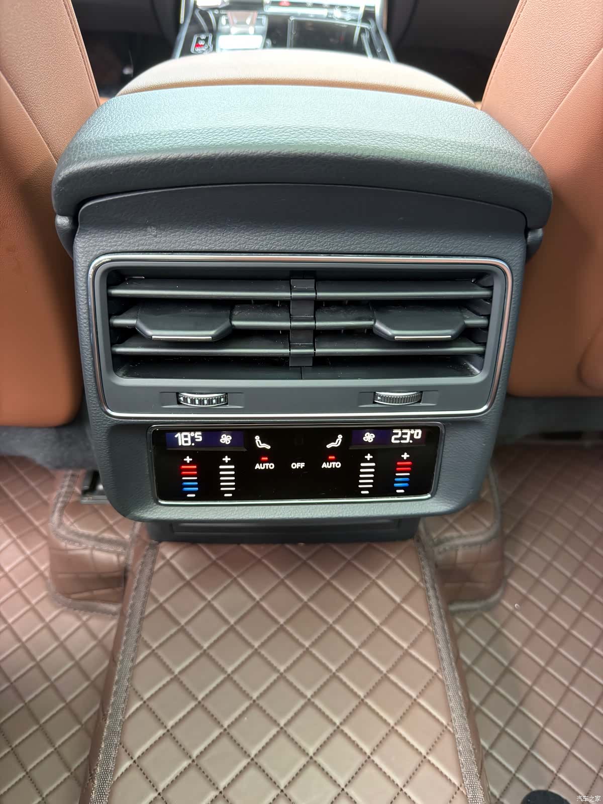 Audi Q7, 2021 8