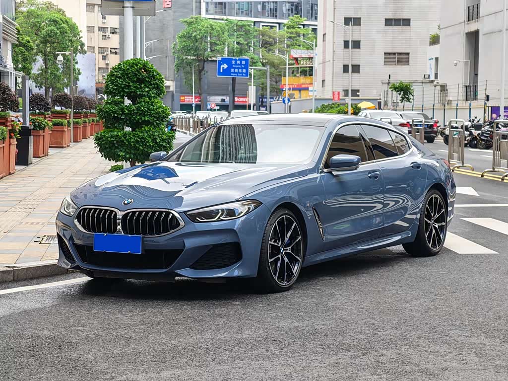 BMW 8 Series