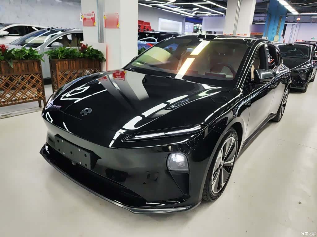 NIO ET5, 2025 1