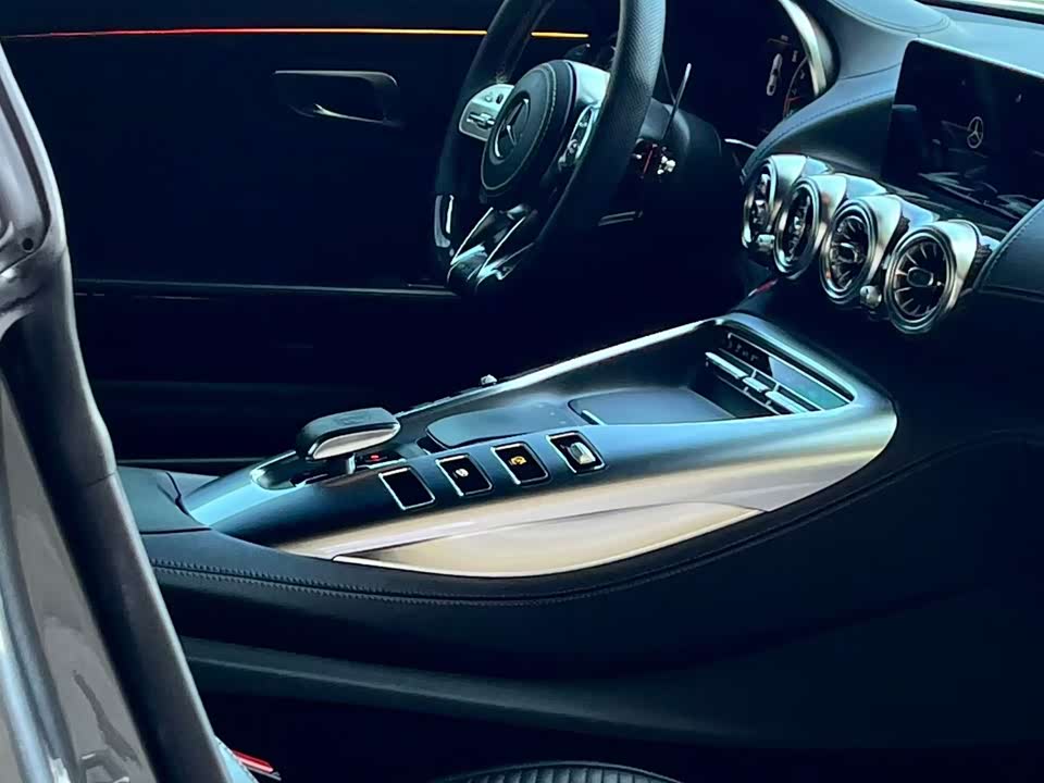 Mercedes-Benz AMG GT