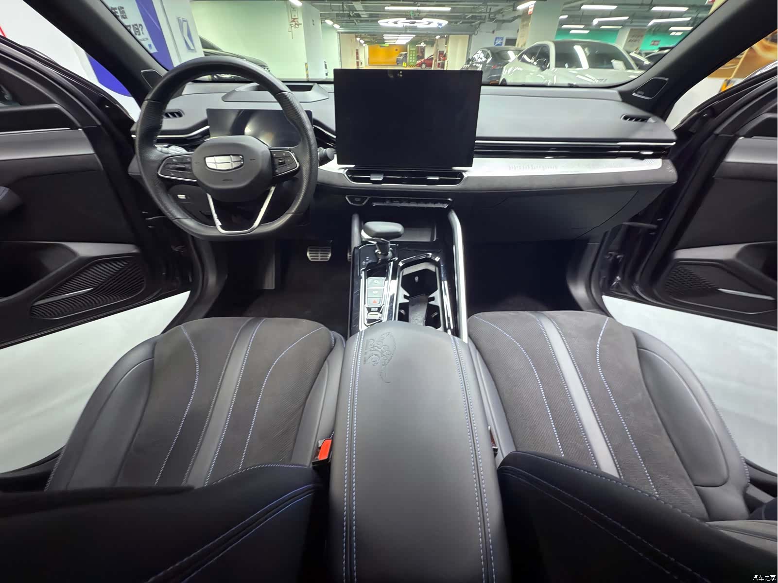 Geely Preface, 2025 16