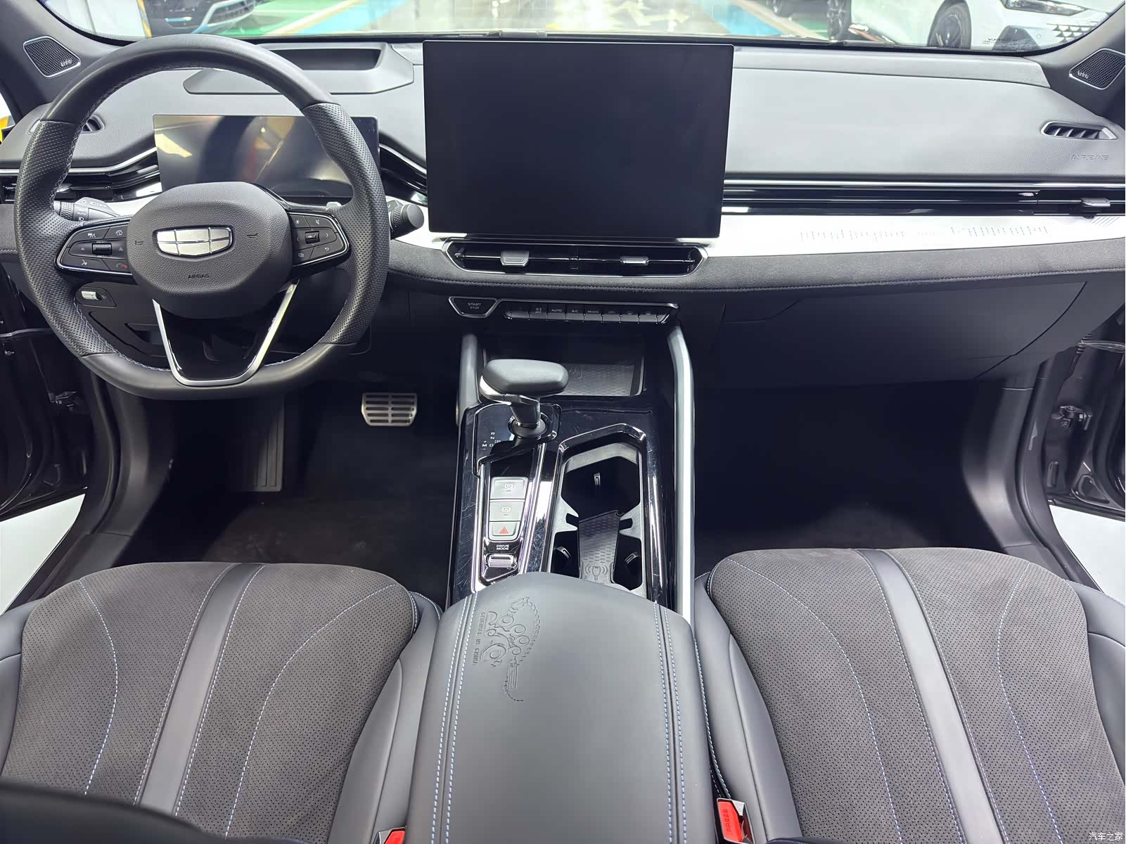 Geely Preface, 2025 17