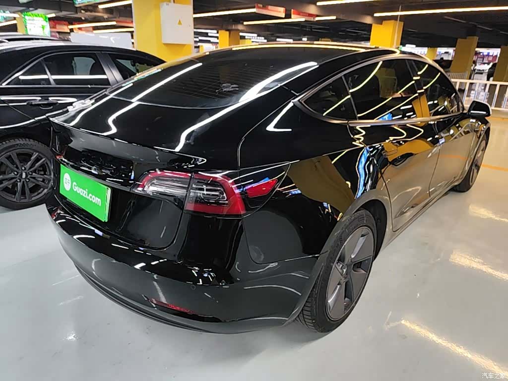 Tesla Model 3, 2023 7