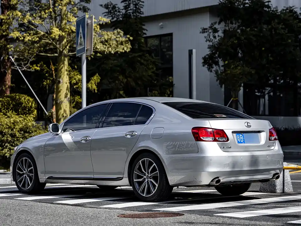 Lexus GS
