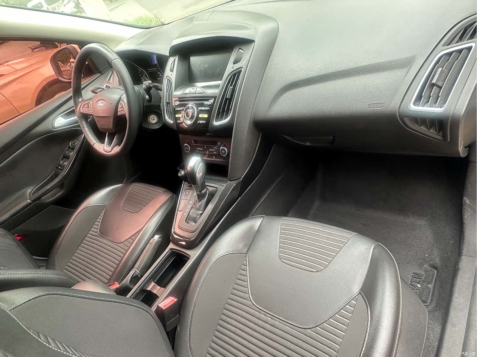 Ford Focus, 2018 13