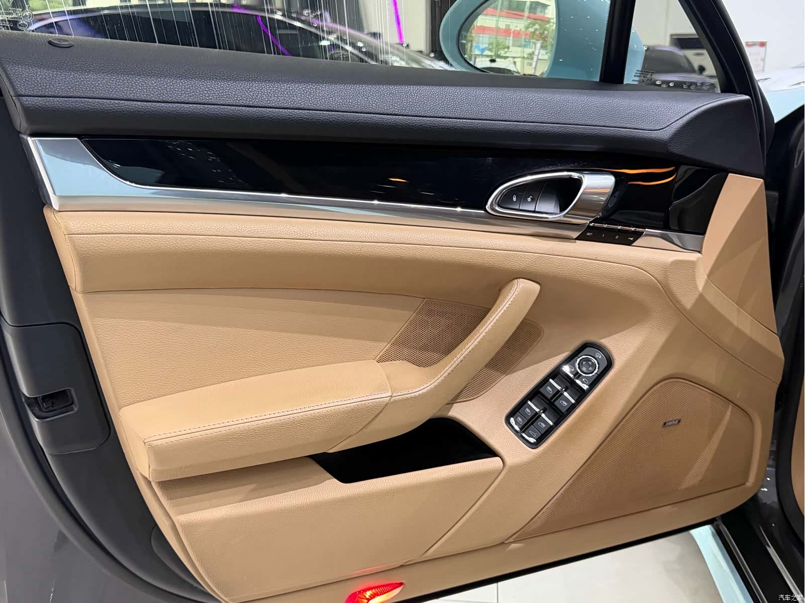 Porsche Panamera, 2016 9